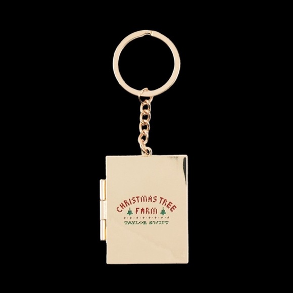 TAYLOR SWIFT RARE Christmas Tree Farm Taylor Swift Keychain - Picture 2 of 5